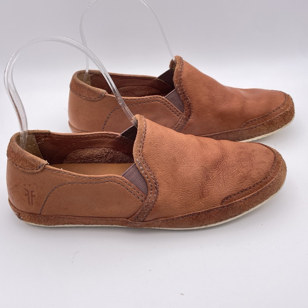 FRYE Dean‎ Artisan Shoes Women's 6.5 Brown Soft Leather Slip-On Flats Bohemian - Picture 2 of 12